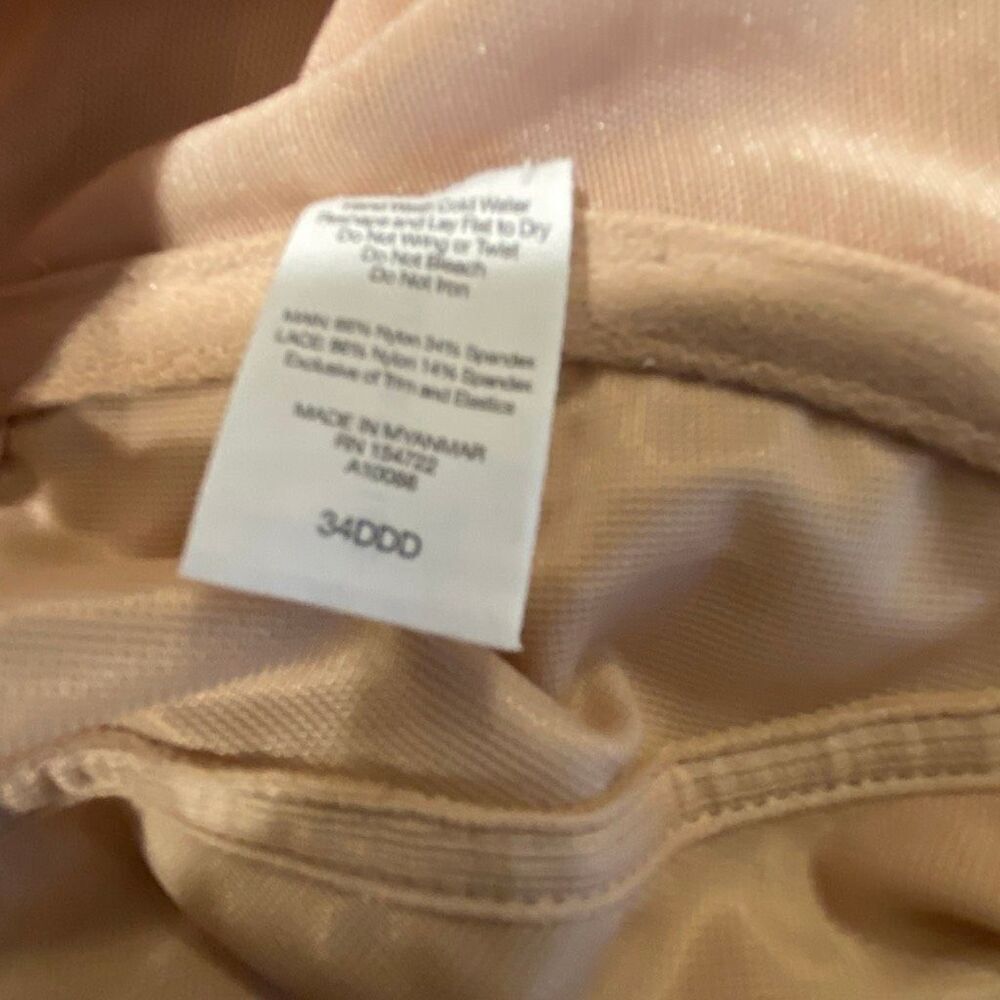 Bare necessities bra, size 34DDD - Picture 8 of 8